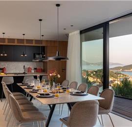 6 Bedroom Villa with Heated Infinity Pool and Sea Views in Dubrovnik, Sleeps 12